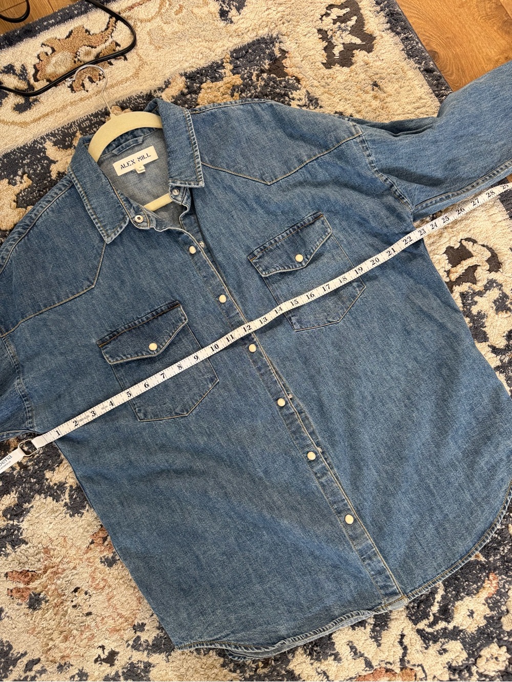Alex Mill Santa Fe Denim Button-Up Shirt Western Cowgirl Blue size medium - Picture 7 of 7